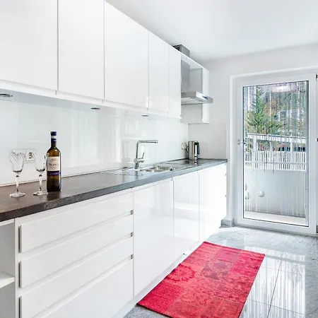 Oase Lägenhet Uhldingen-Mühlhofen